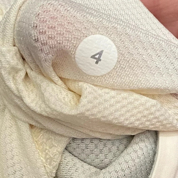 Lululemon Kanto Catch Me Vest Angel Wing Ghost Dot Angel Wing 21358 - Picture 15 of 16